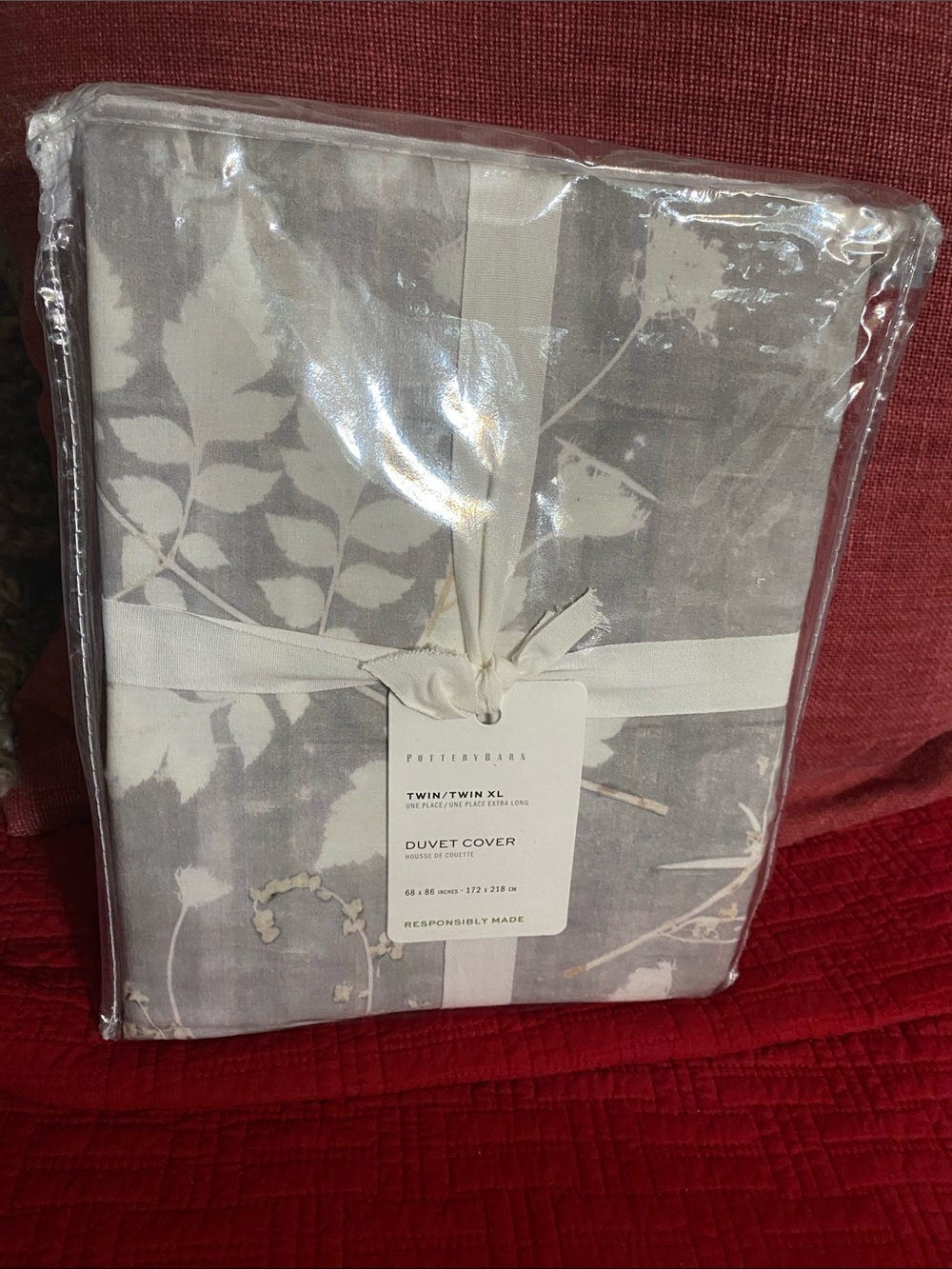 Pottery Barn Gray and White Botanical Twin/TwinXL Duvet Cover NWT